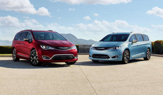 LG화학이 배터리를 공급하는 크라이슬러의 PHEV 미니밴 '퍼시피카'. <LG화학 제공>